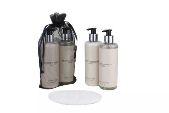 Set regalo Scent Company Milano con bagno schiuma e crema corpo in dispenser e spugnetta scrub